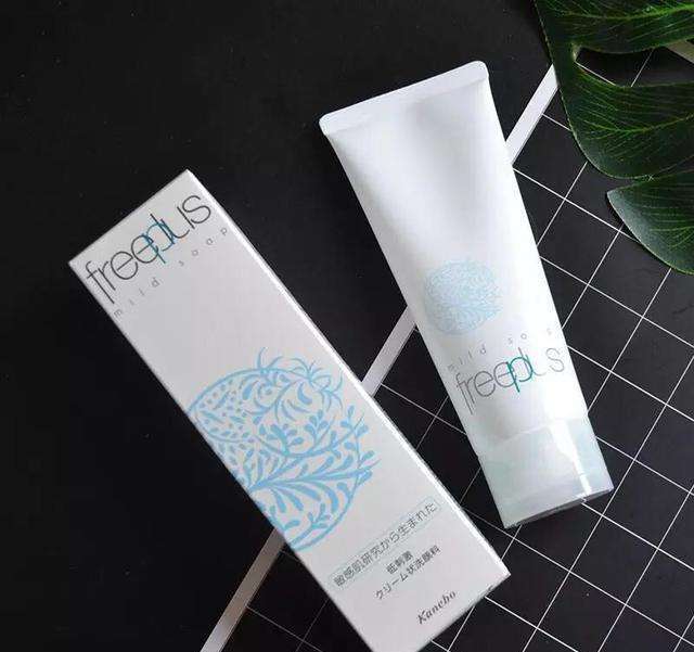 无限回购的三款洗面奶,洗面奶满满一箱