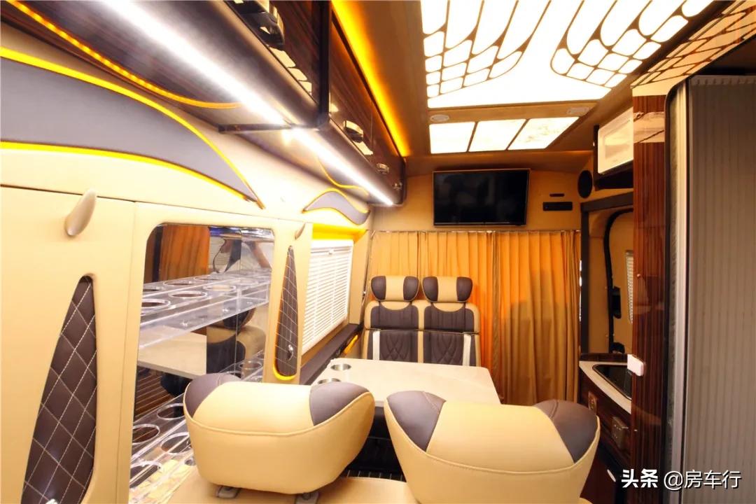 大通原厂v90c型房车2021旗舰款,大通v90房车实际体验