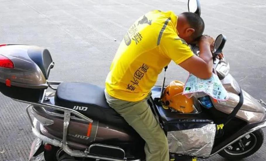 外卖界几大类型骑手,外卖行业如何降低骑手成本