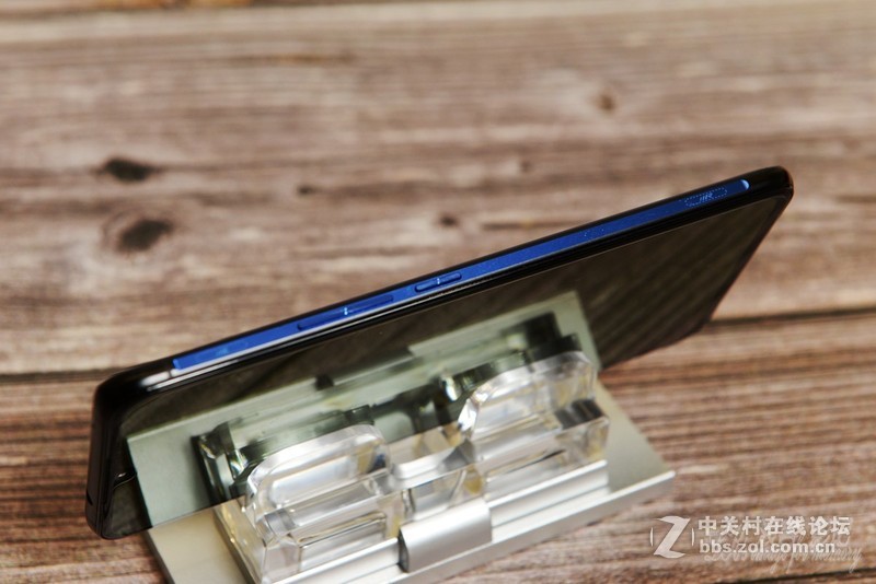 能流畅玩原神的iqoo手机,iqoo水桶机