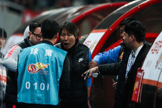 足球从娃娃抓起完整版,足球从娃娃抓起恒大