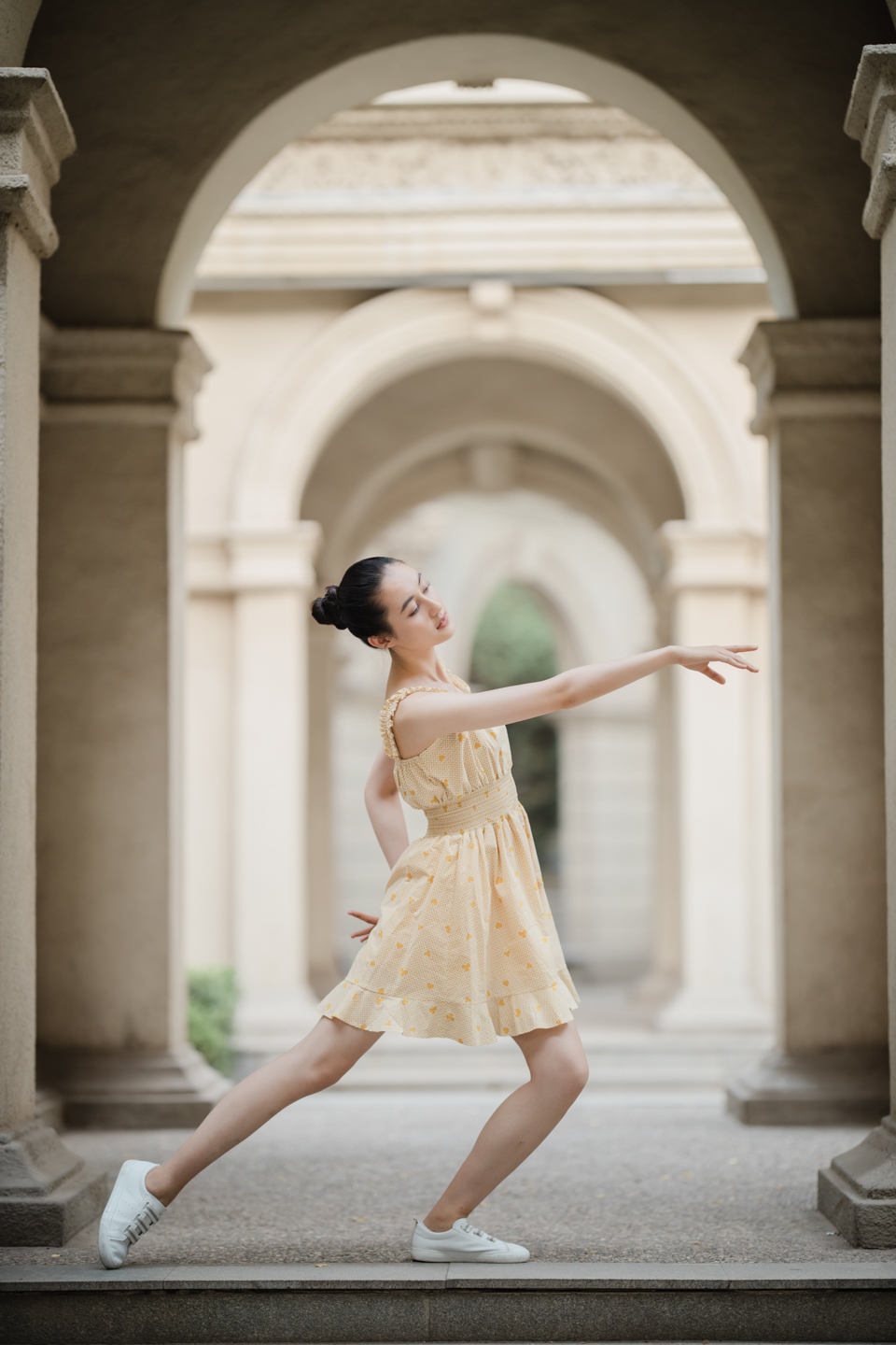 人像镜皇焦段,人像镜皇85mm1.2和1.8