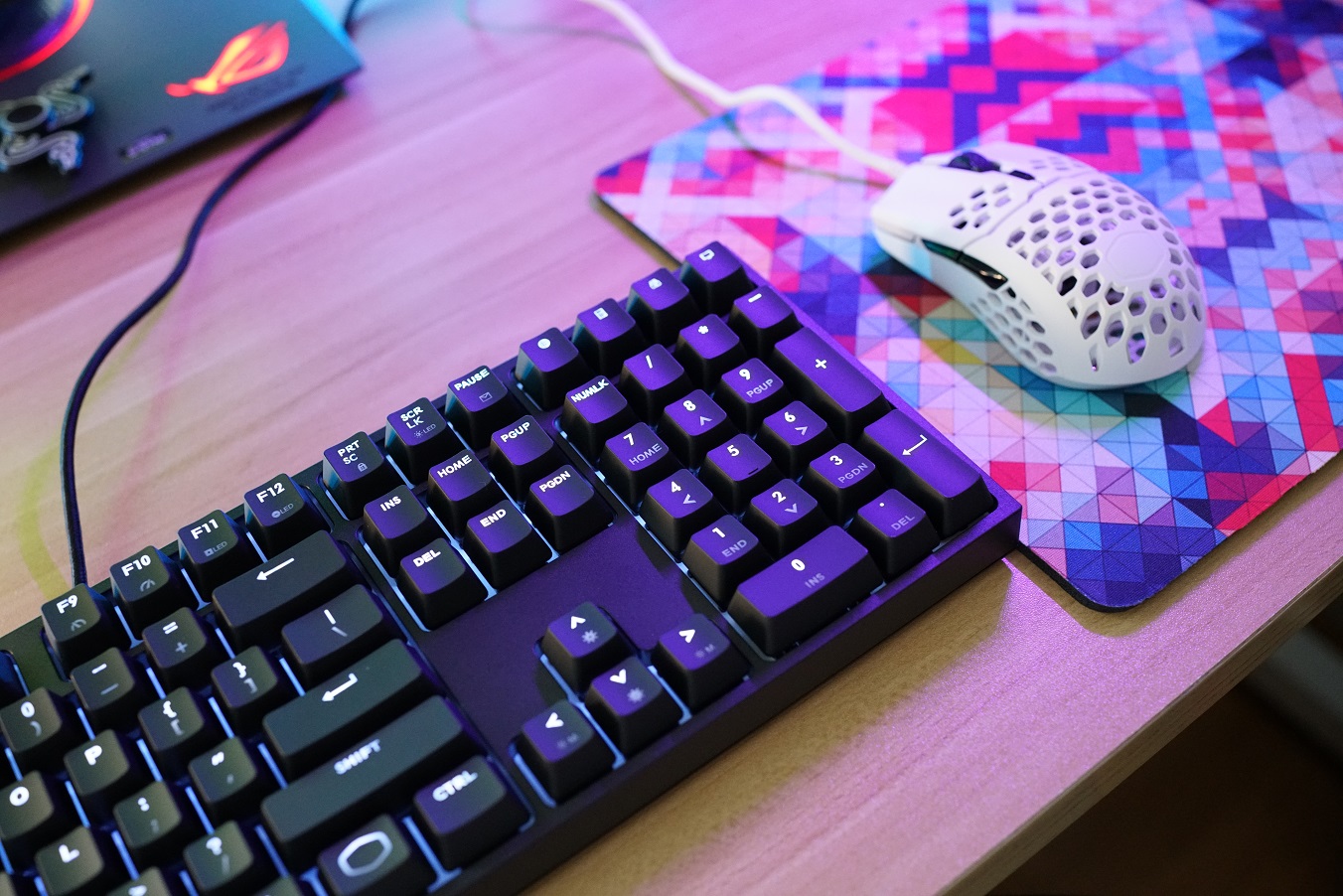 酷冷至尊烈焰枪108,酷冷至尊烈焰枪旗舰版