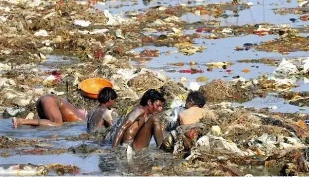 瞒不住了！这个国家感染人数可能破5亿！上千万人或丧命！