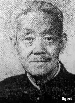 一个家族的百年史解析,家族往事的故事