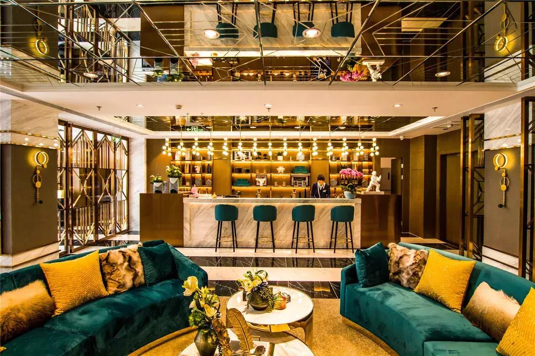 每个郫筒二小毕业的，都是在石牛公园耍大的