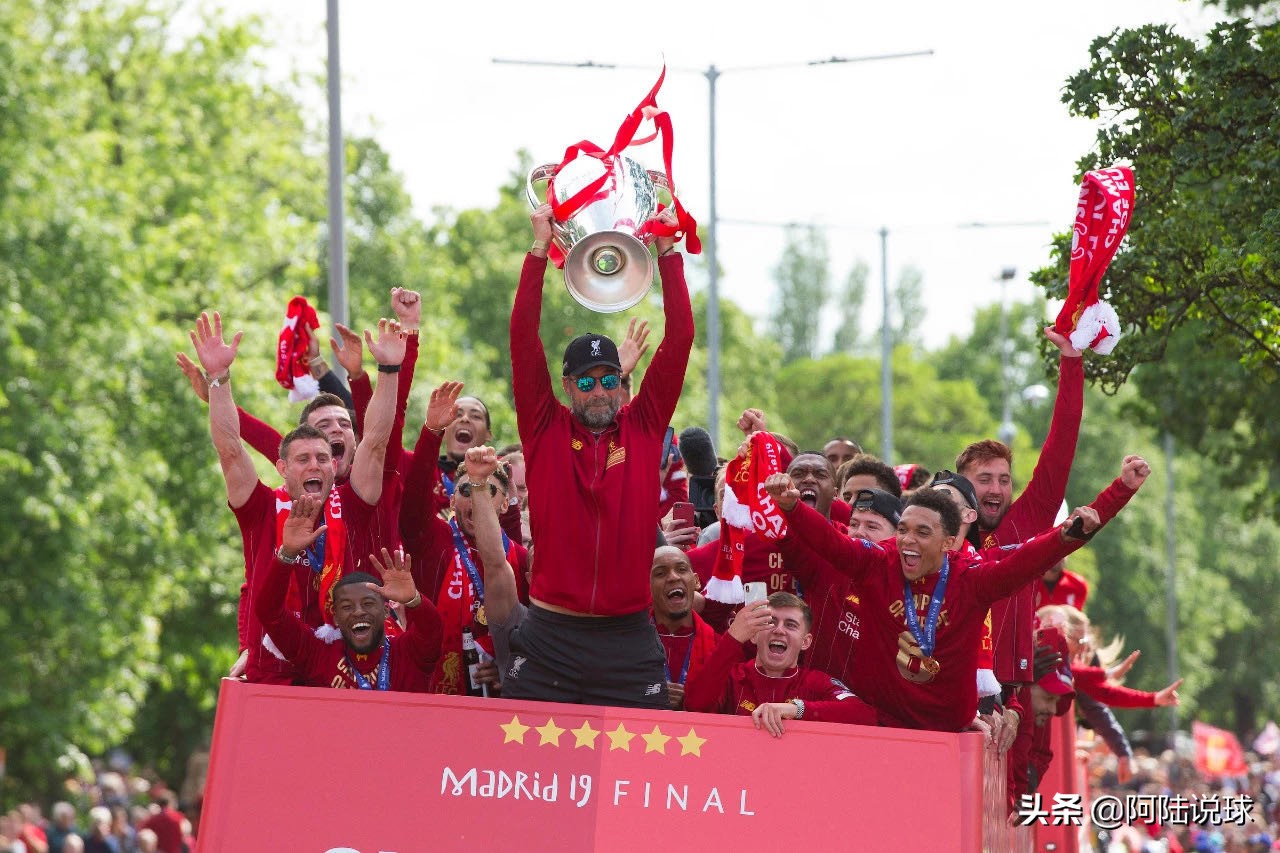 德甲九龙夺嫡是否乱世之最？史上最弱冠军最强降级队全是中国制造