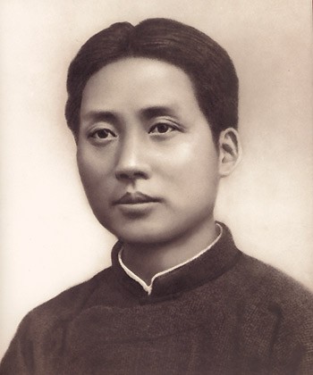 毛*东泽**上学时被校长记大过，建国后却给了他50万，其中有何缘由？