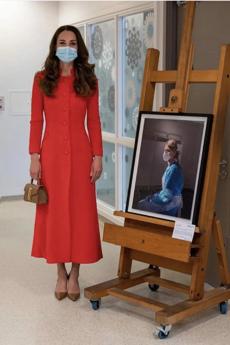 凯特王妃新上手的“千元级”手袋,什么来头?