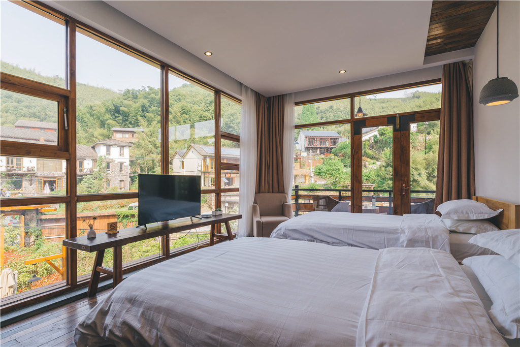 侧吸油烟机好还是顶吸油烟机好,侧吸油烟机和顶吸油烟机哪种好