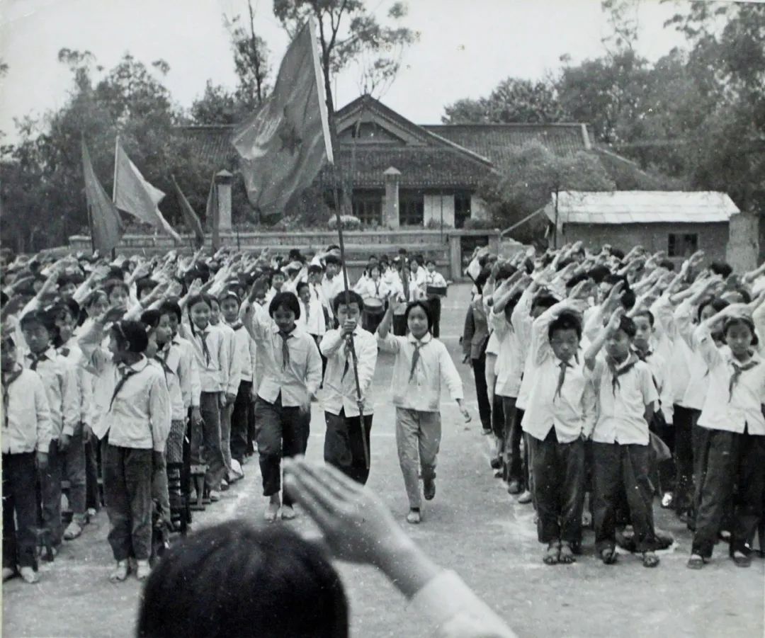 成都学校老照片,成都军区军医学校老照片