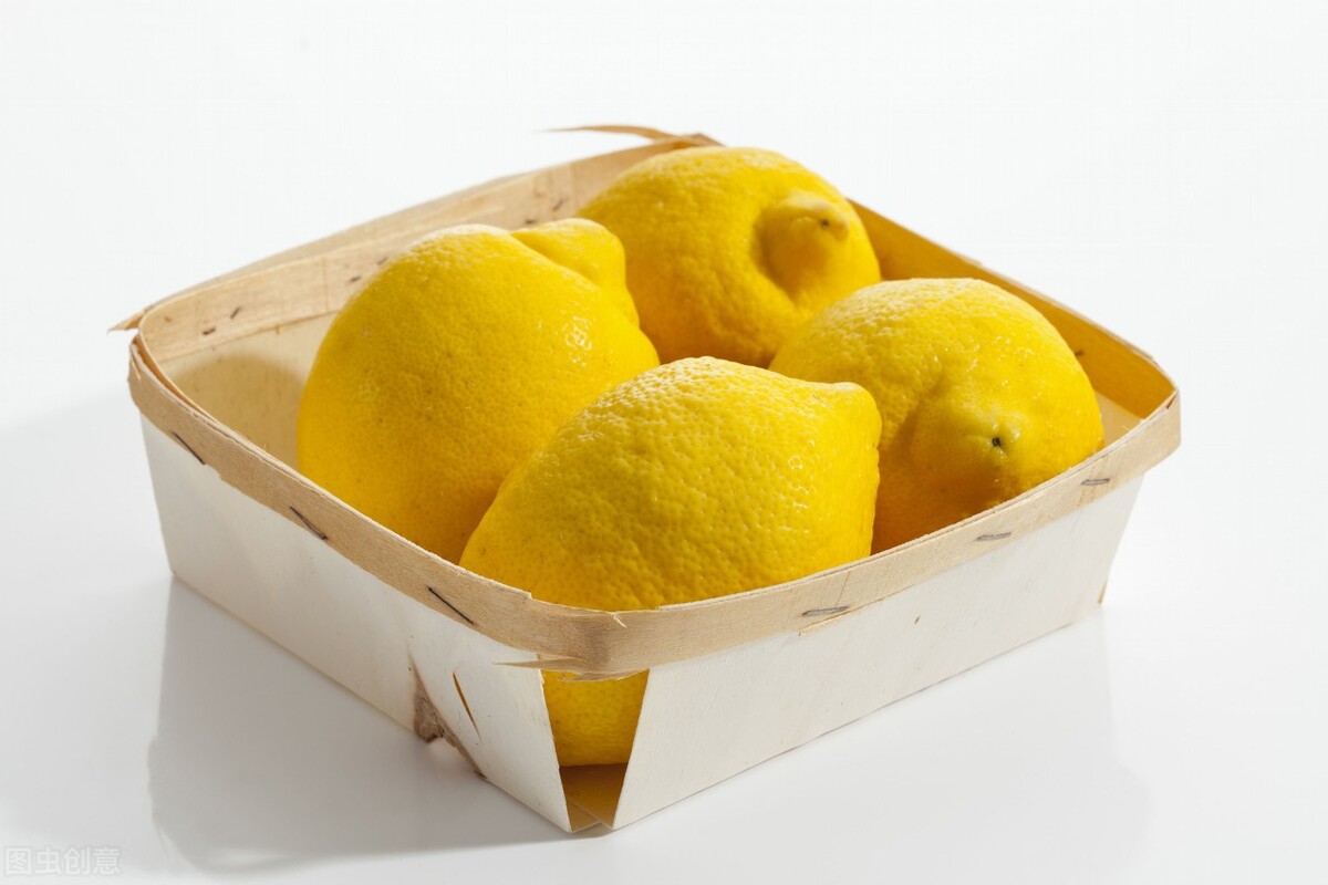 喝牛奶有助于皮肤美白吗,喝牛奶美容有用吗