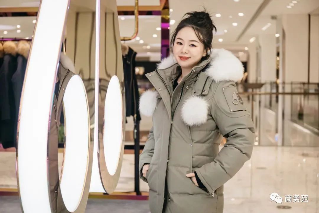 推荐几款最好看的羽绒服,冬天比较暖和的平价羽绒服品牌