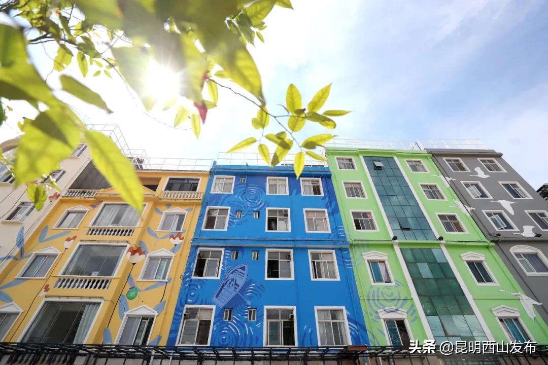 40万盆鲜花扮靓城区迎节,6万盆花扮靓街头迎五一