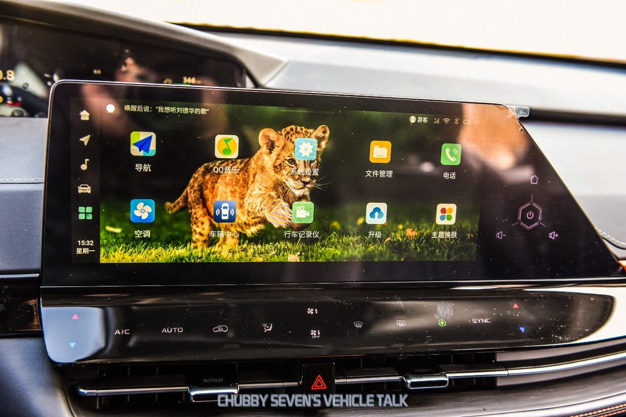 2024款长安uni-k试驾最新视频,试驾长安新uni-k实测最高时速