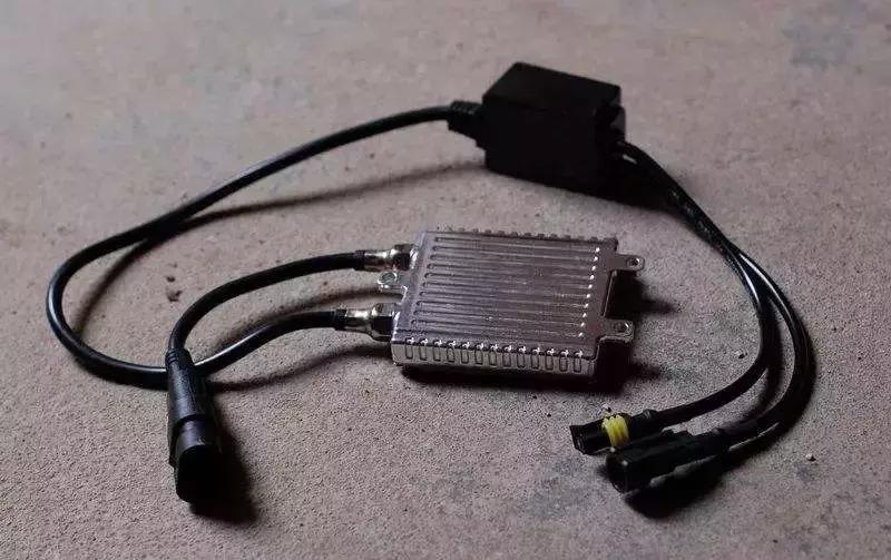 想改大灯但无从下手？你想知道的都在这了！