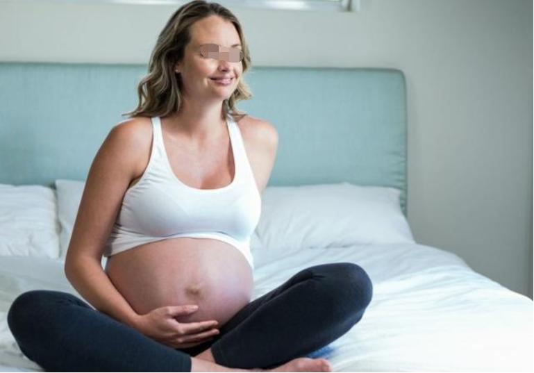 孕晚期妈妈不开心胎宝宝会怎么样,孕晚期没有食欲会影响胎儿发育吗