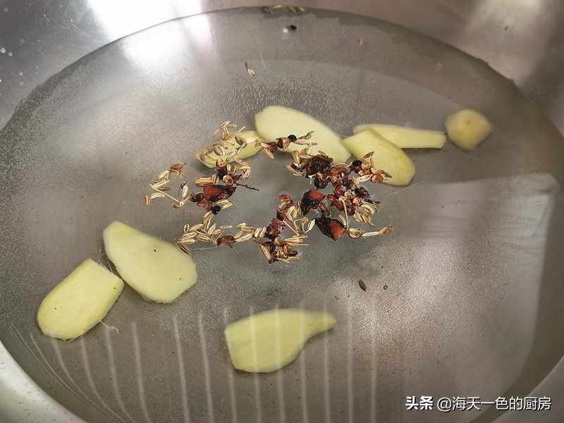 如何炒河虾又简单又好吃,如何炒河虾才好吃又简单
