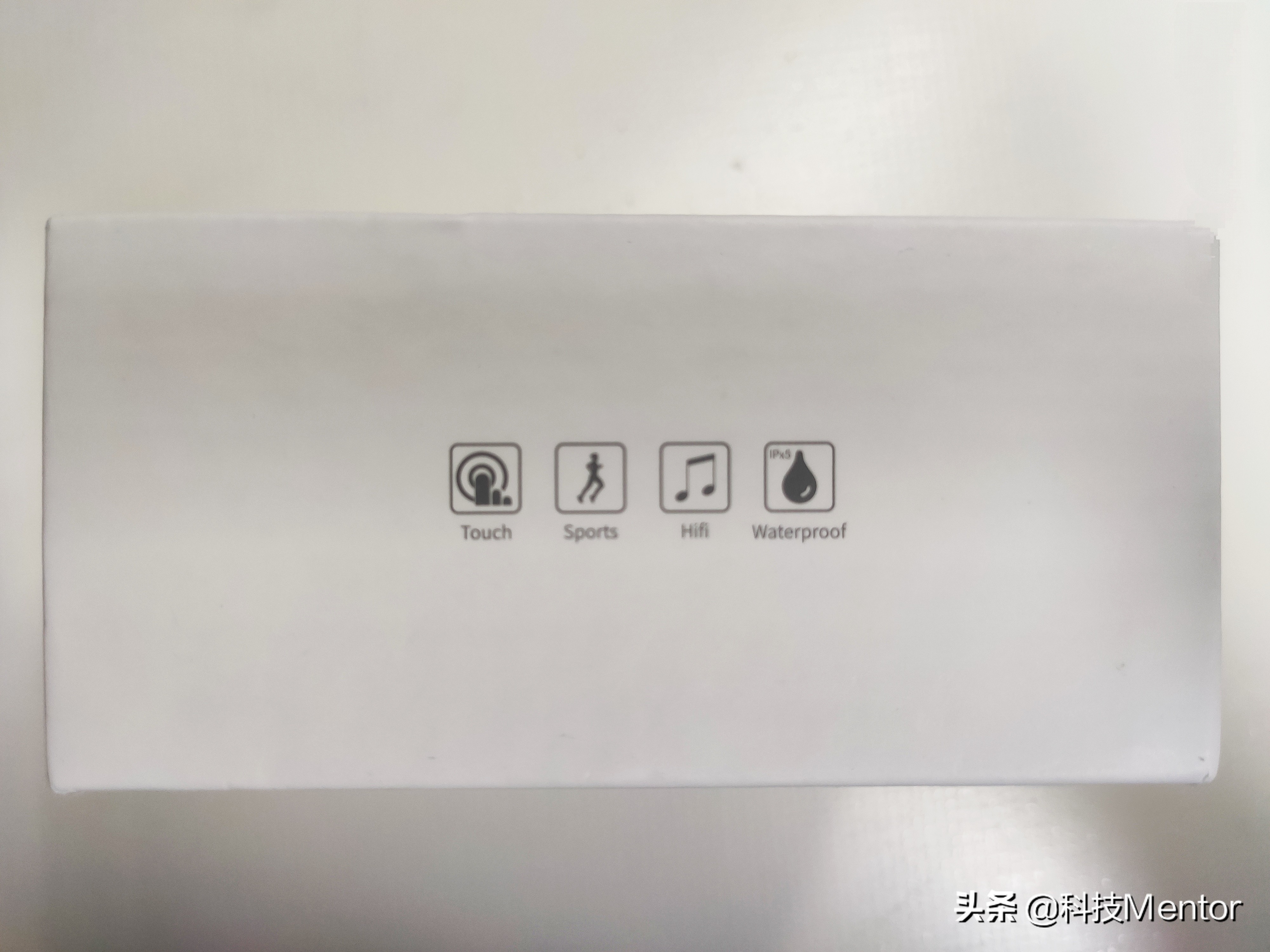 相比RedmiAirDots贵70，硕美科W20无线蓝牙耳机评测