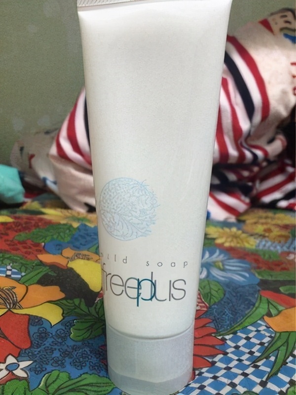 真爱粉推荐水乳,真爱粉测评视频