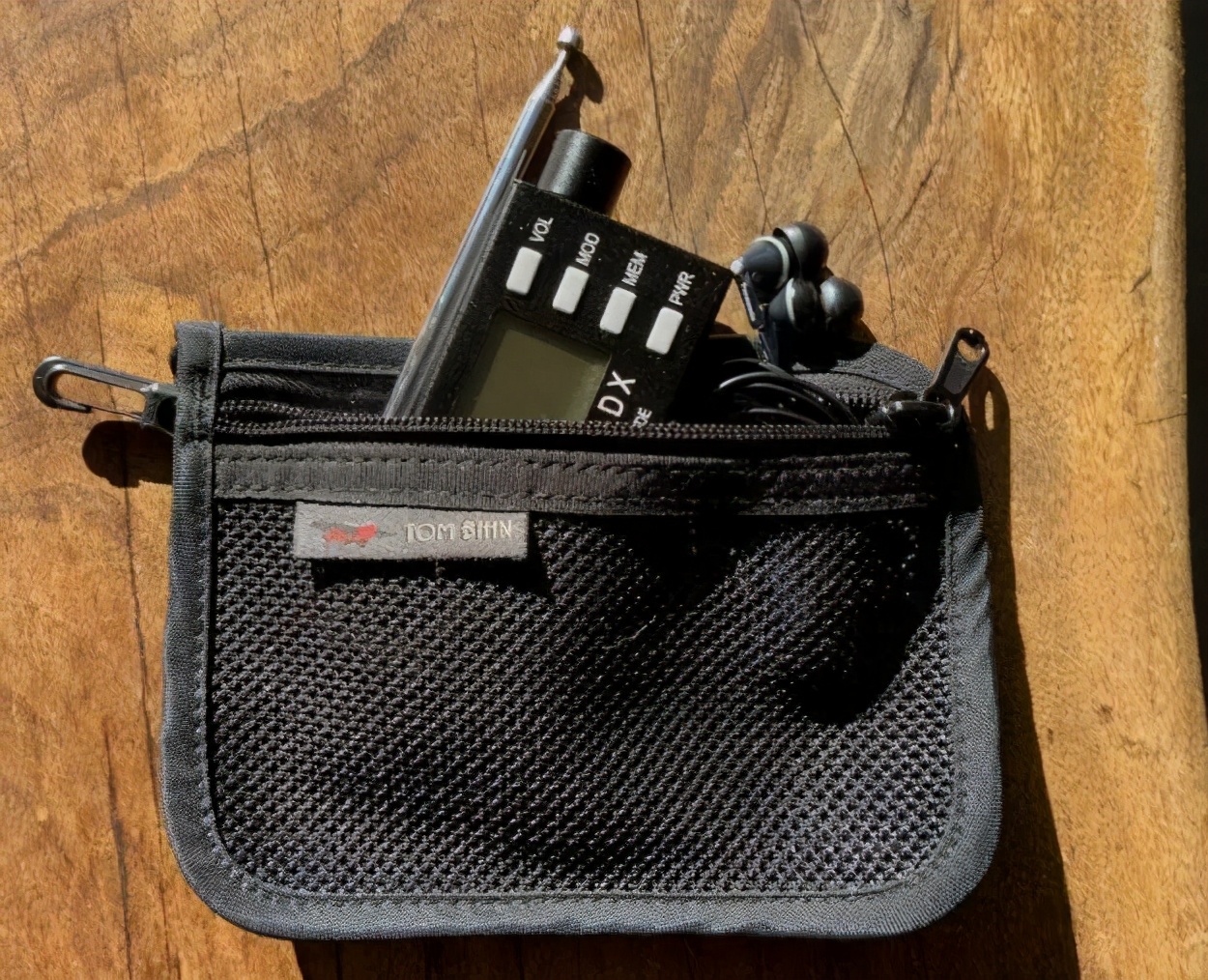 使用超便携俄罗斯产Belka-DX接收器进行码头远程接收测试