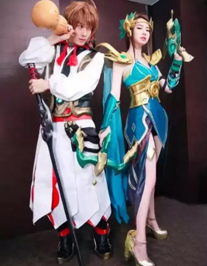 挖闺蜜墙角,挖闺蜜墙角下集