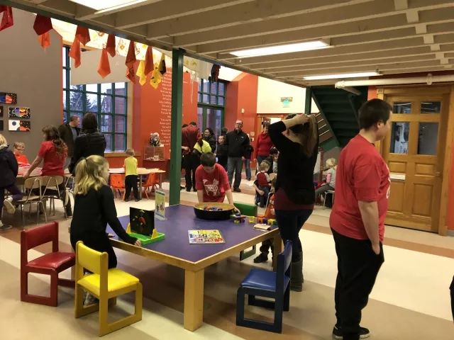 靠谱的美国游学机构,美菲游学专业夏令营