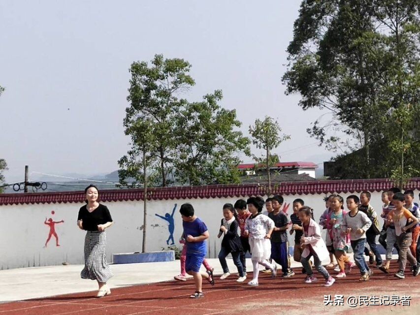 岳池县新场小学怎么样,岳池县新场小学