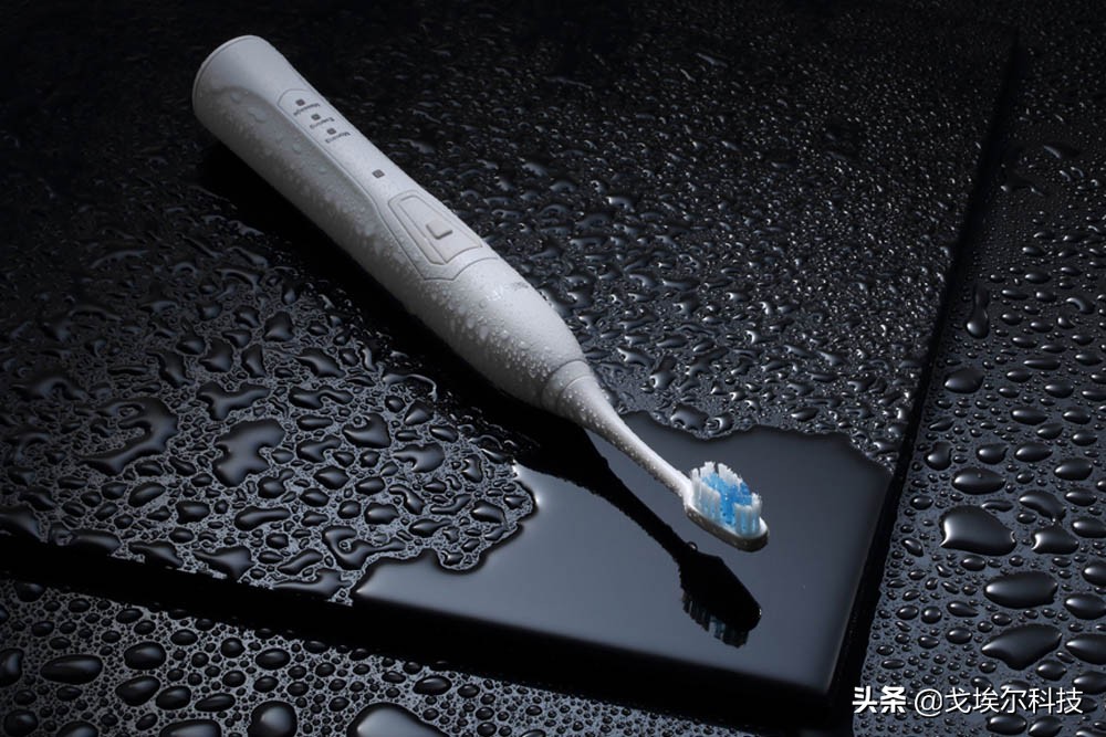 电动牙刷用水测试,电动牙刷防水检测视频