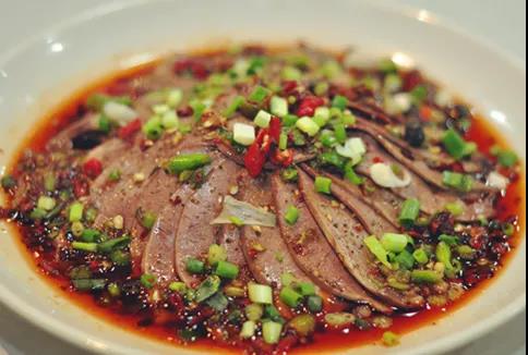 四川超级大学！坐拥15大网红餐厅，中央空调、电梯、免费网络全覆盖！