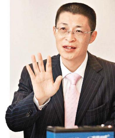 拿8000元创业，如今年销售超过千亿，被称为“中国电池大王”