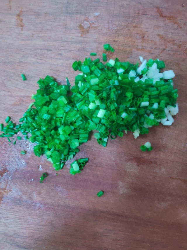 怎样做面窝不沾勺,苕面窝怎么做不粘勺子