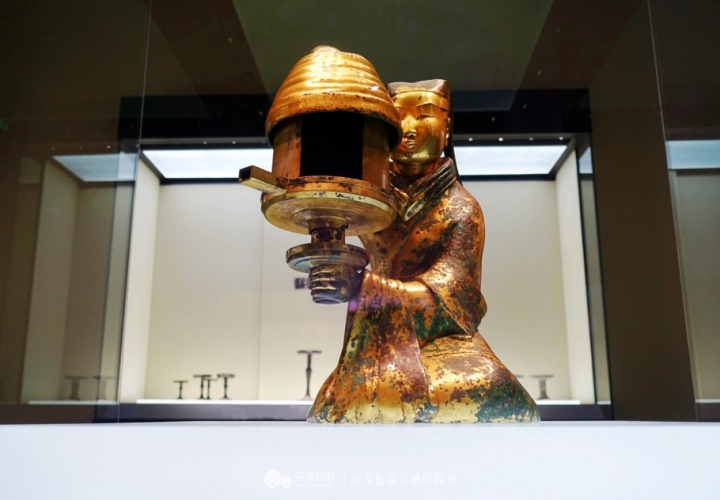 工艺美术长信宫灯,长信宫灯的艺术特点