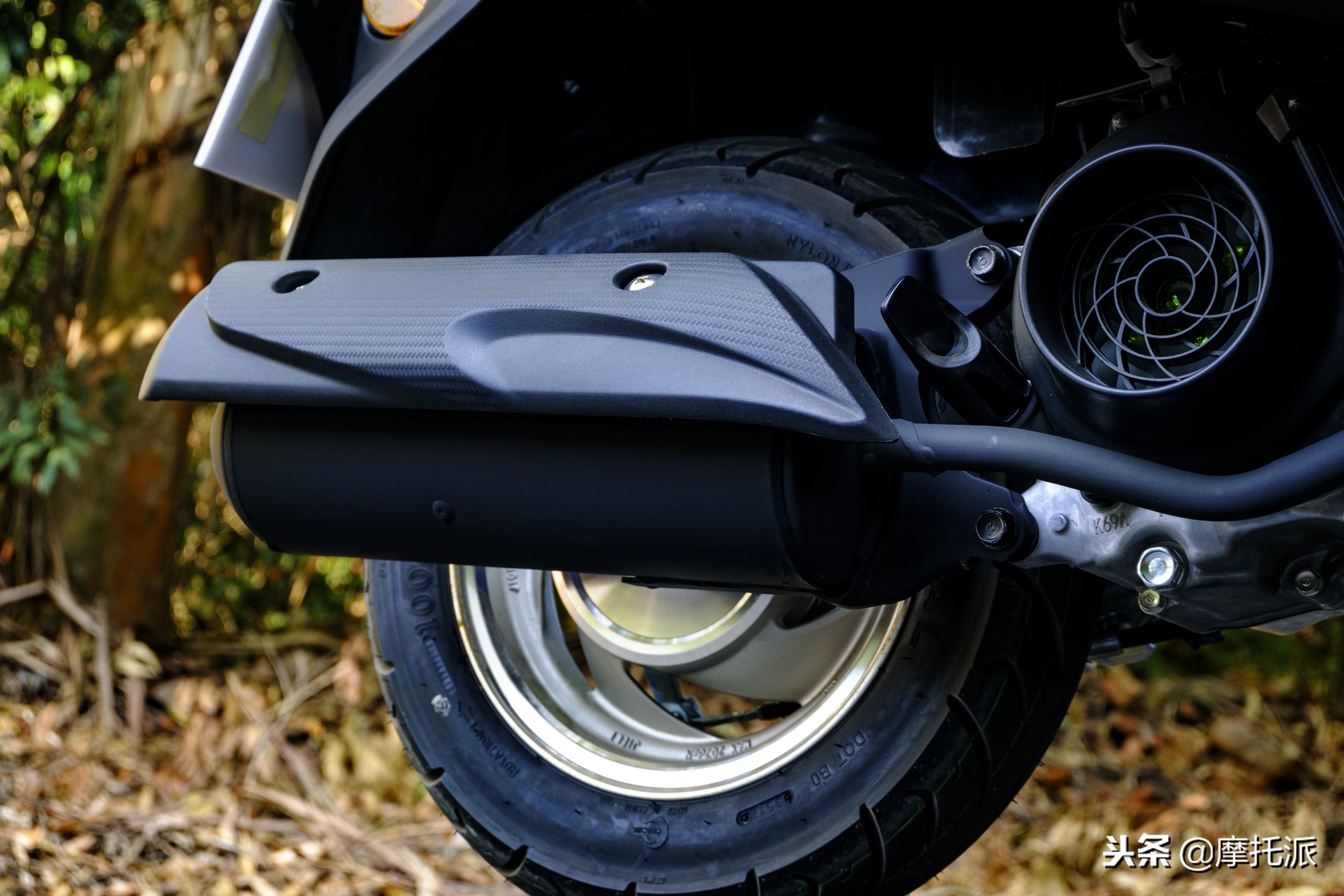 五羊本田新喜鲨125落地价,五羊本田喜鲨125摩托车落地多少钱