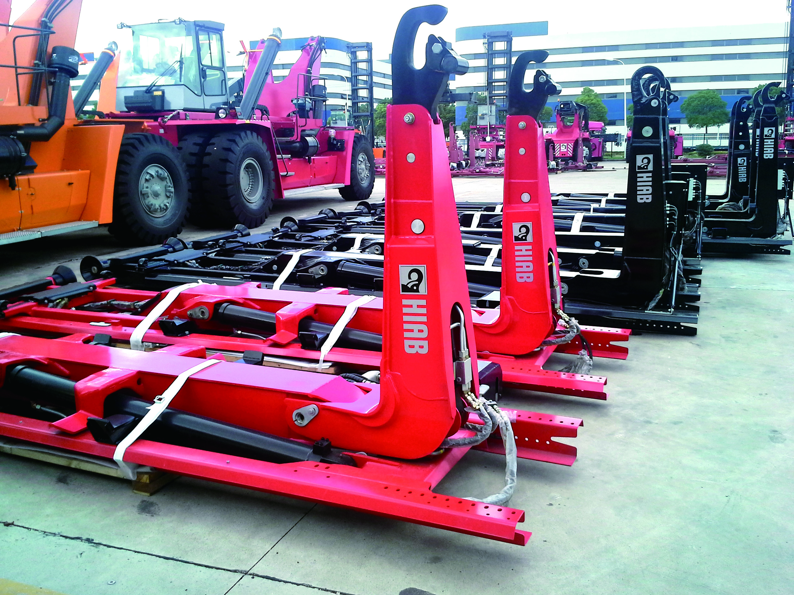 石岛逐鹿木秀于林——访大连石岛工业有限公司董事长鹿林