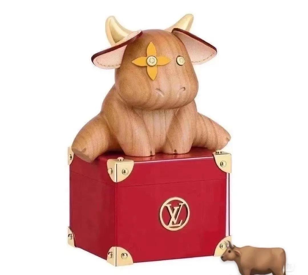 lv新款春夏设计理念2024,lv牛年限定腕表