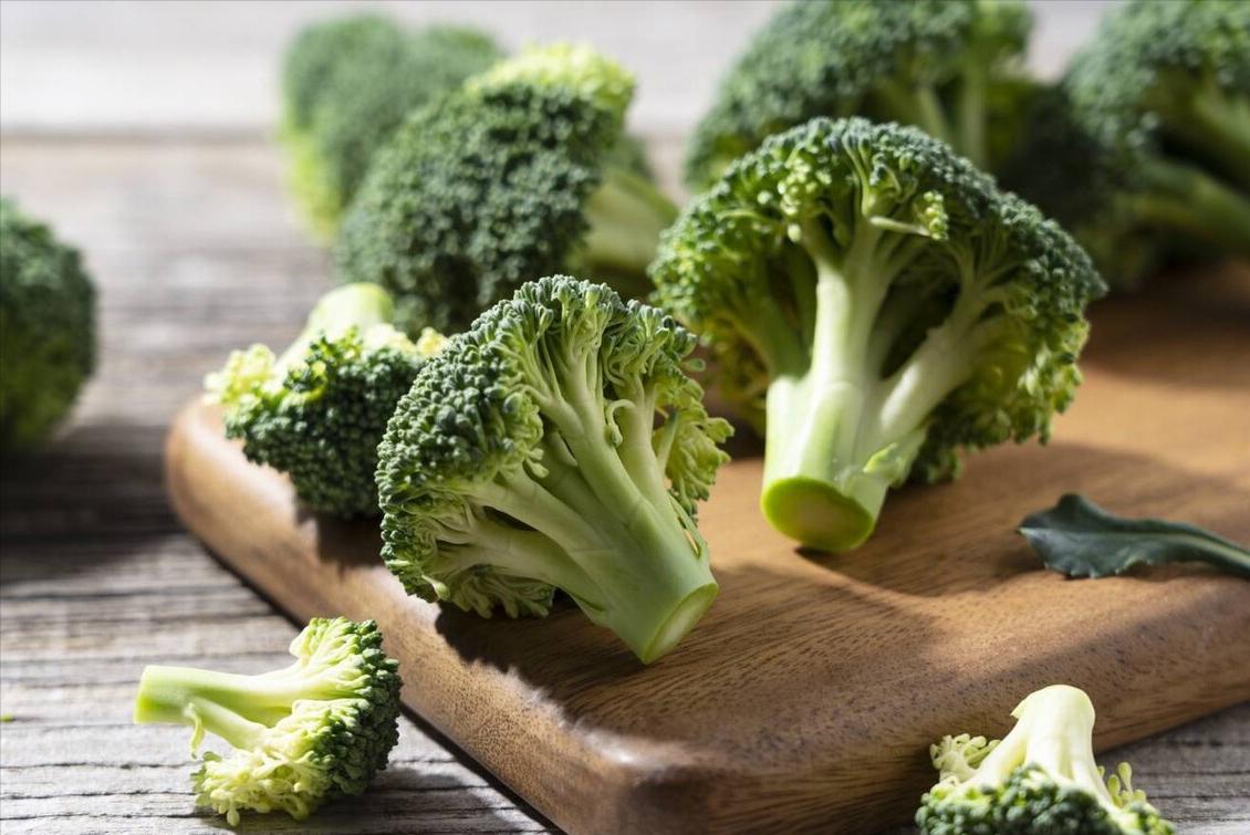 西兰花用开水焯一下能去掉虫卵吗,西兰花里面的虫卵高温可以杀死吗