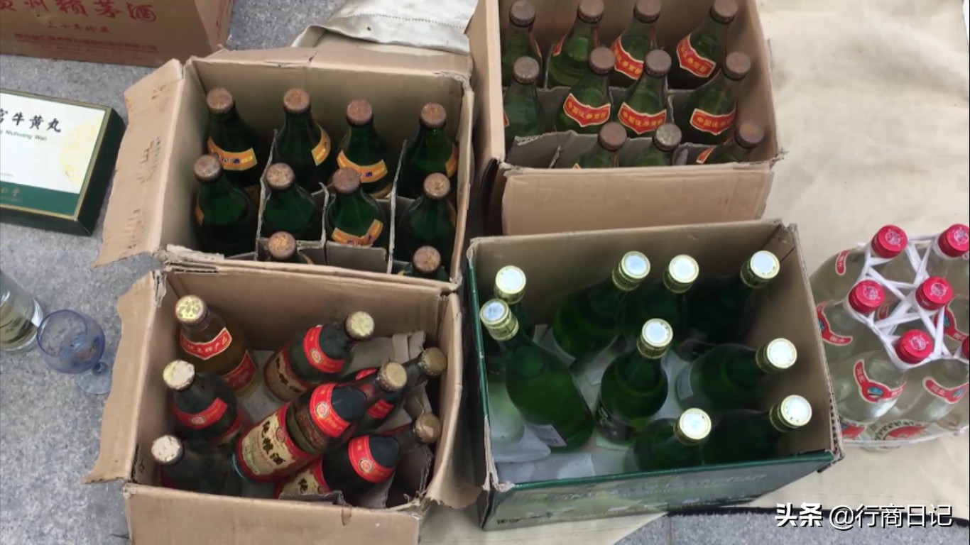 府庙古玩地摊每周日大集,每周四古玩集市