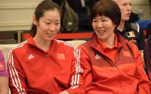 郎平成长的故事：与排球从小结缘，终成中国女排最伟大的教练员
