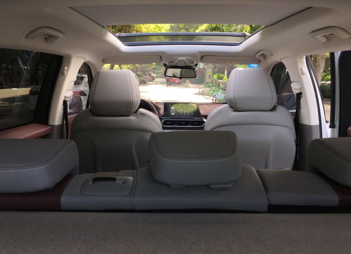 新宝骏rs5怎么样值得入手吗,新宝骏rs5和rm5有什么区别