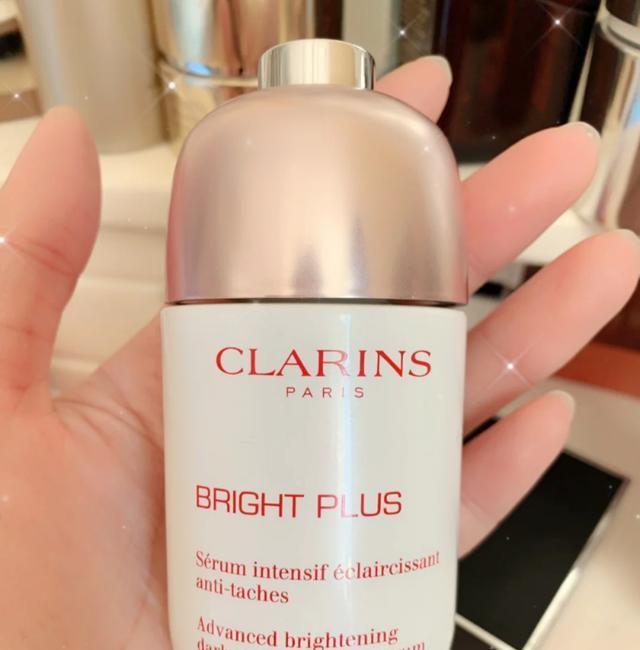 这四款口碑爆棚的精华任你挑选,8大精华盘点亲测感受不踩雷