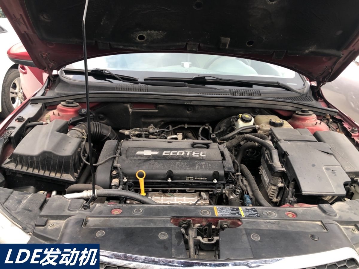 科鲁兹发动机冒烟了怎么回事,科鲁兹四缸失火冒白烟