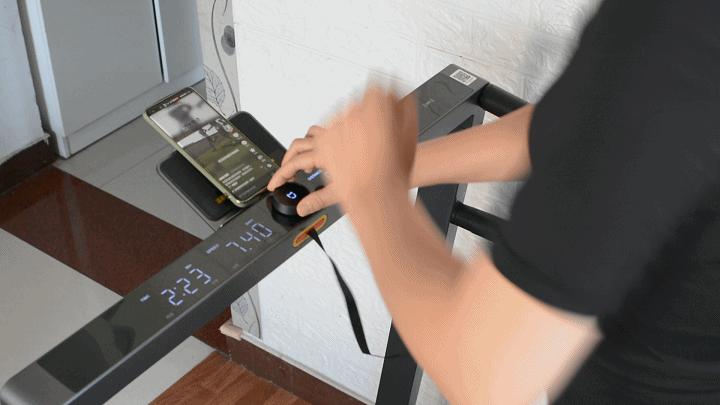 小米折叠跑步机walkingpad,小米生态链walkingpad跑步机r2