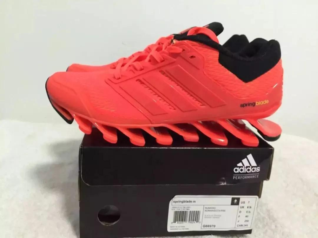 性价比高的跑鞋刀锋鞋,刀锋鞋底潮流跑鞋