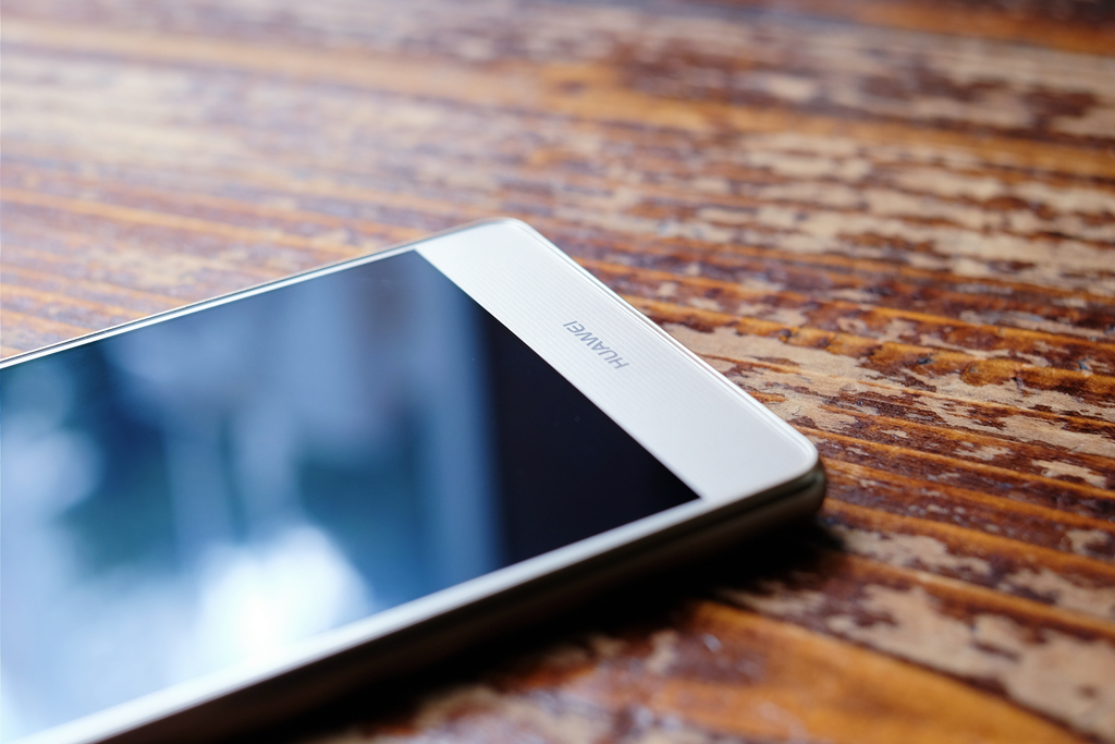 说好不买苹果手机的说说,为什么苹果iphone还不降价