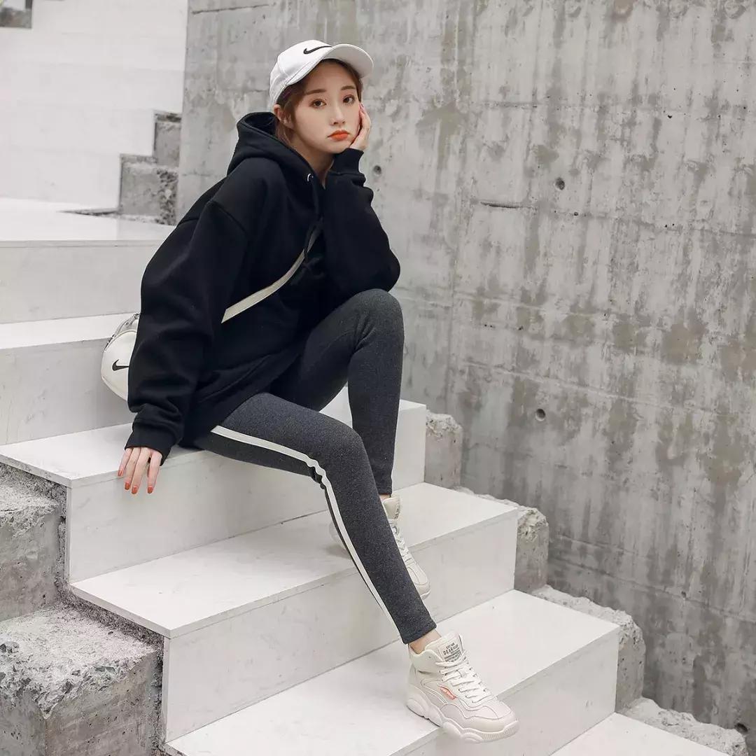 又好看又显高的鞋子,今年最火的鞋子时髦又高级