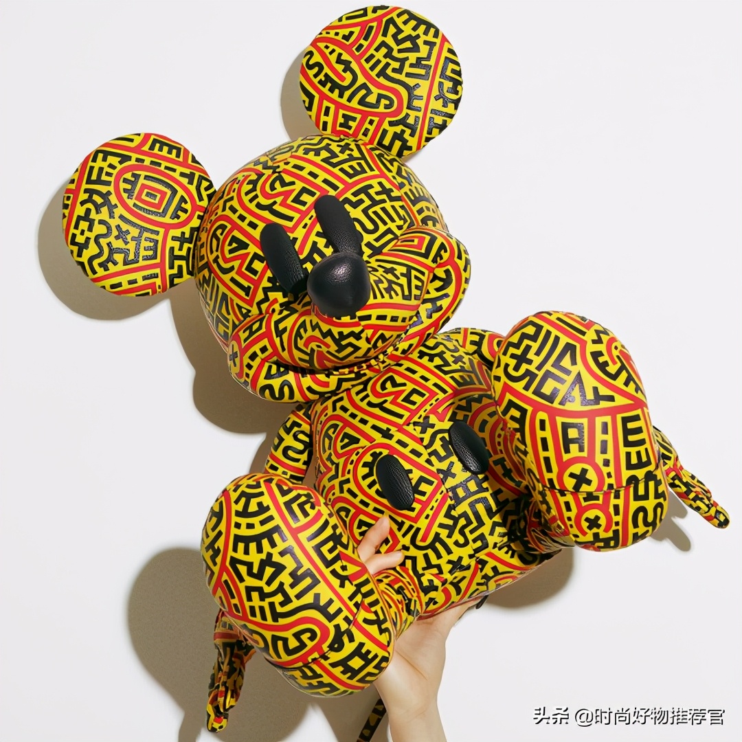 Coach新包|三方联名系列,米老鼠和涂鸦艺术