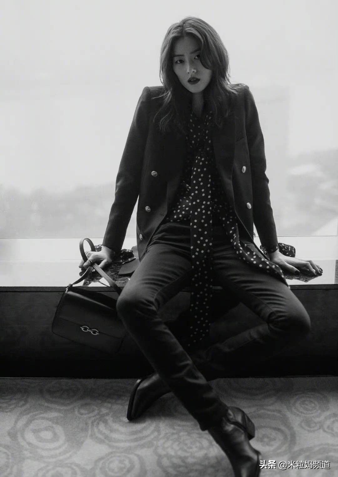 她一次次砸了自己的饭碗,我却看到了养女儿最好的样子