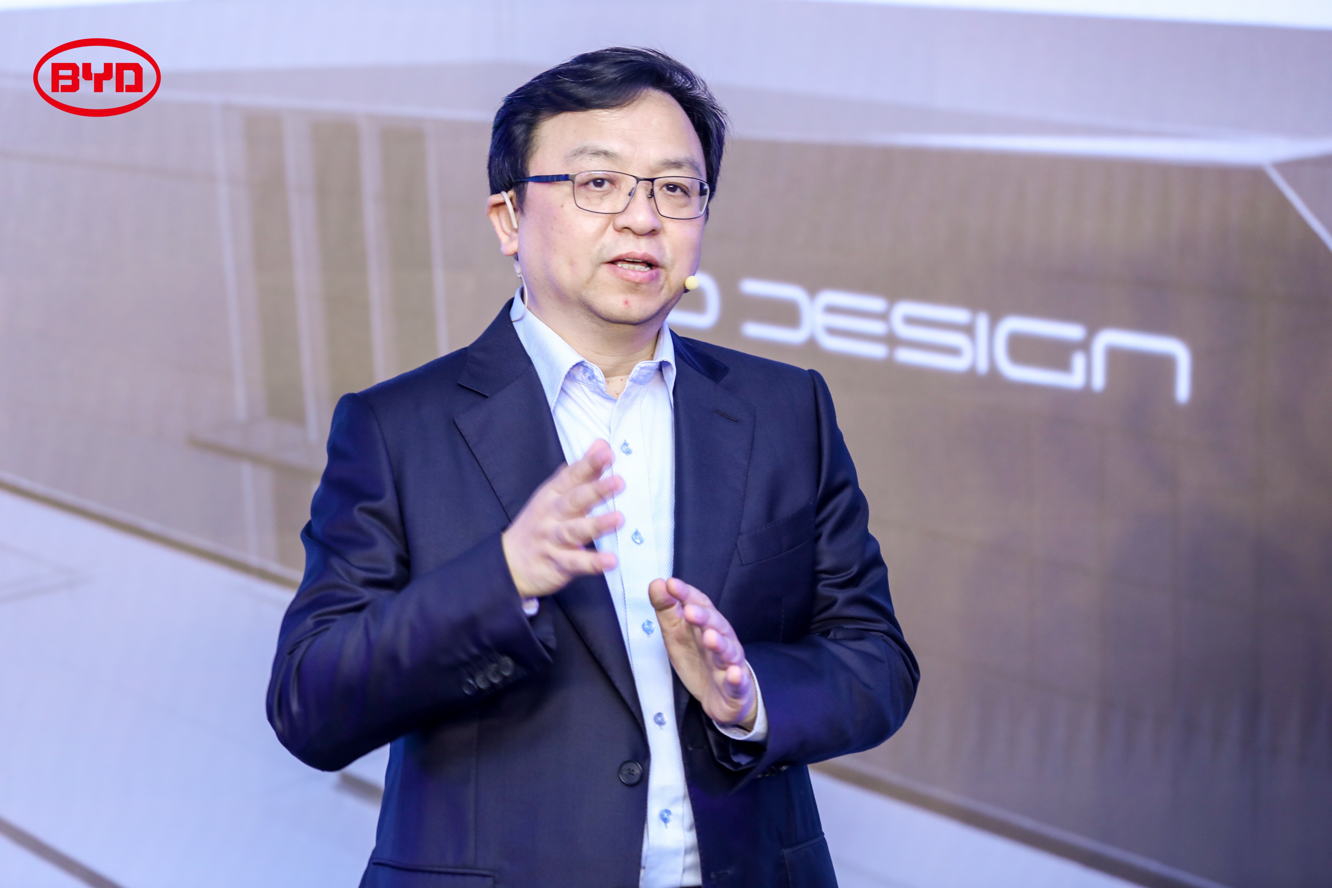 比亚迪最顶级的设计师,三大设计师加入比亚迪