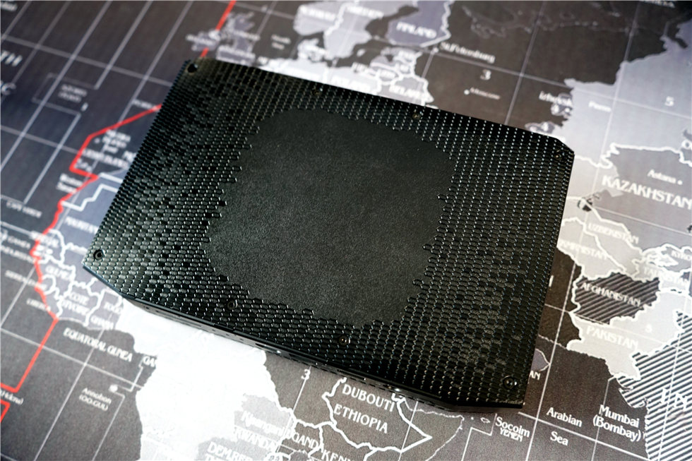 矿潮火热没显卡？桌面空间不够？5款迷你主机和NUC解君忧